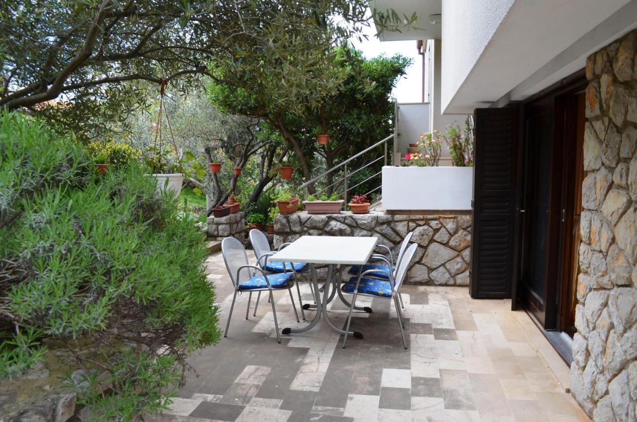 Apartments Palma & Pino Cres Zewnętrze zdjęcie