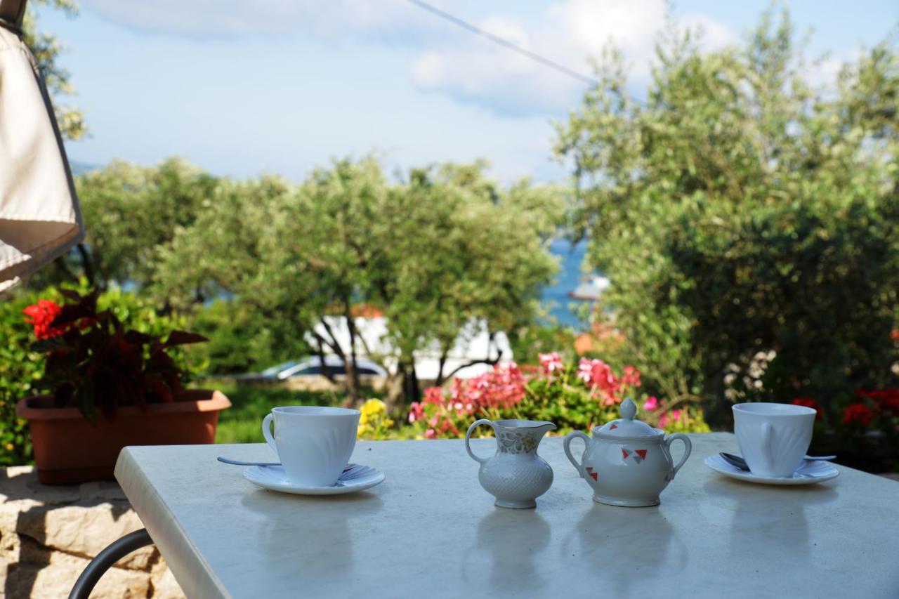Apartments Palma & Pino Cres Zewnętrze zdjęcie