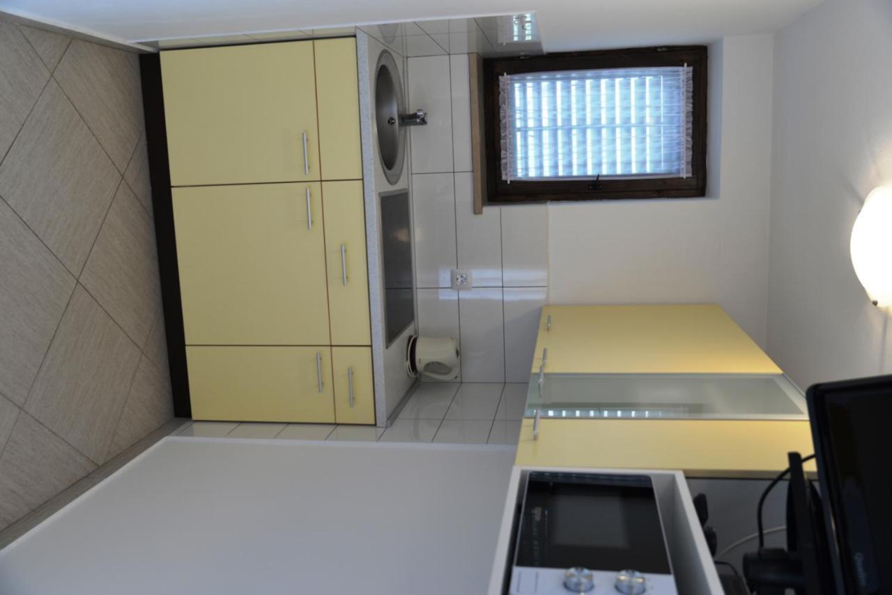 Apartments Palma & Pino Cres Zewnętrze zdjęcie