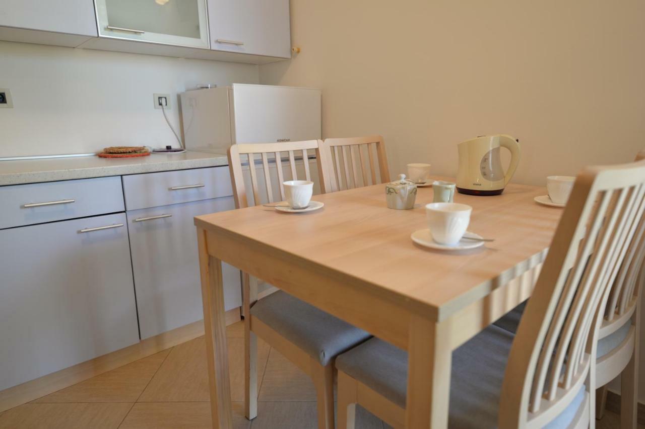 Apartments Palma & Pino Cres Zewnętrze zdjęcie